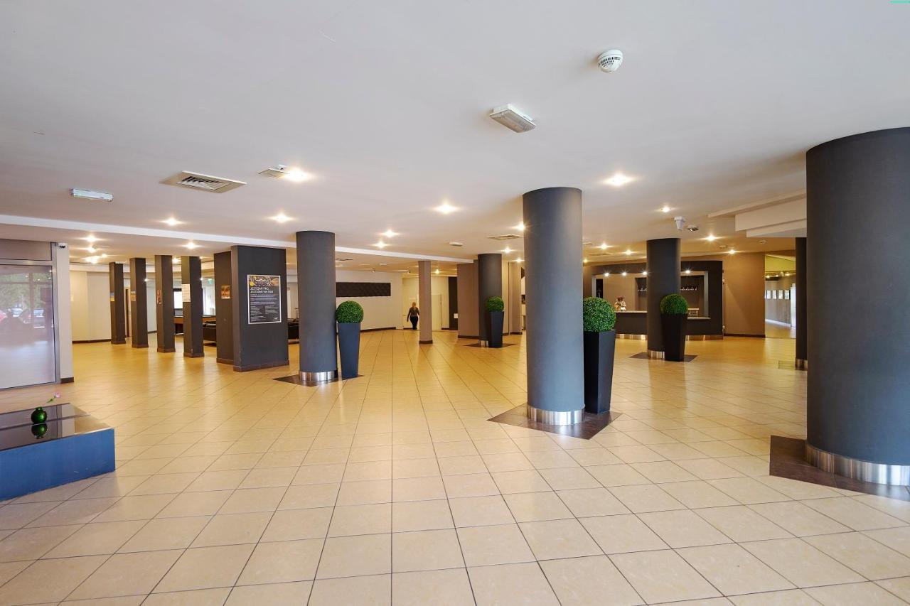 Hotel Wodnik Slok Exteriör bild